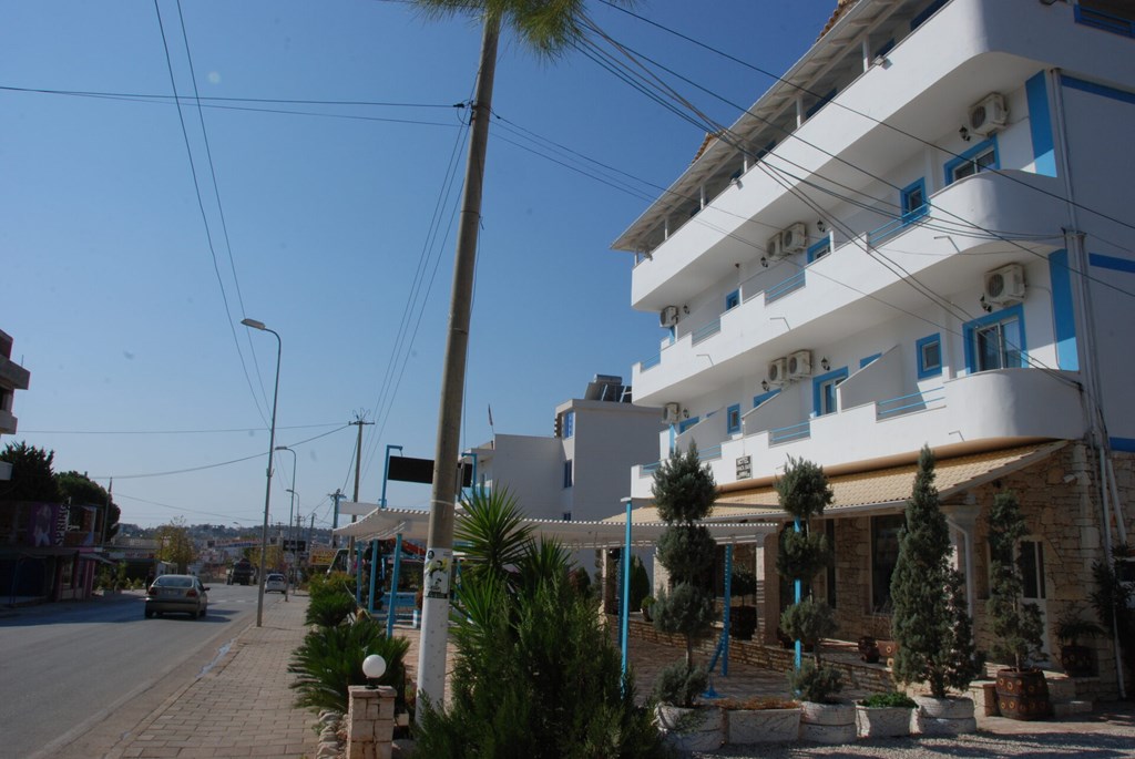 Hotel Murati: General view