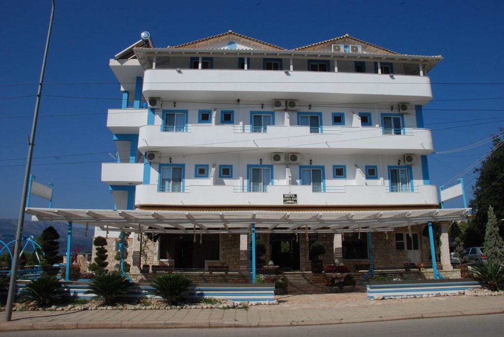 Hotel Murati: General view