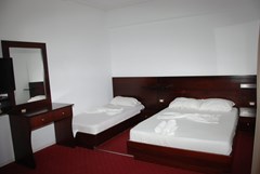 Hotel Freskia: Room TRIPLE WITH BALCONY - photo 9