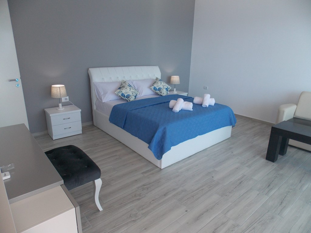 Oceanic Overview Suites: Room SUITE DELUXE