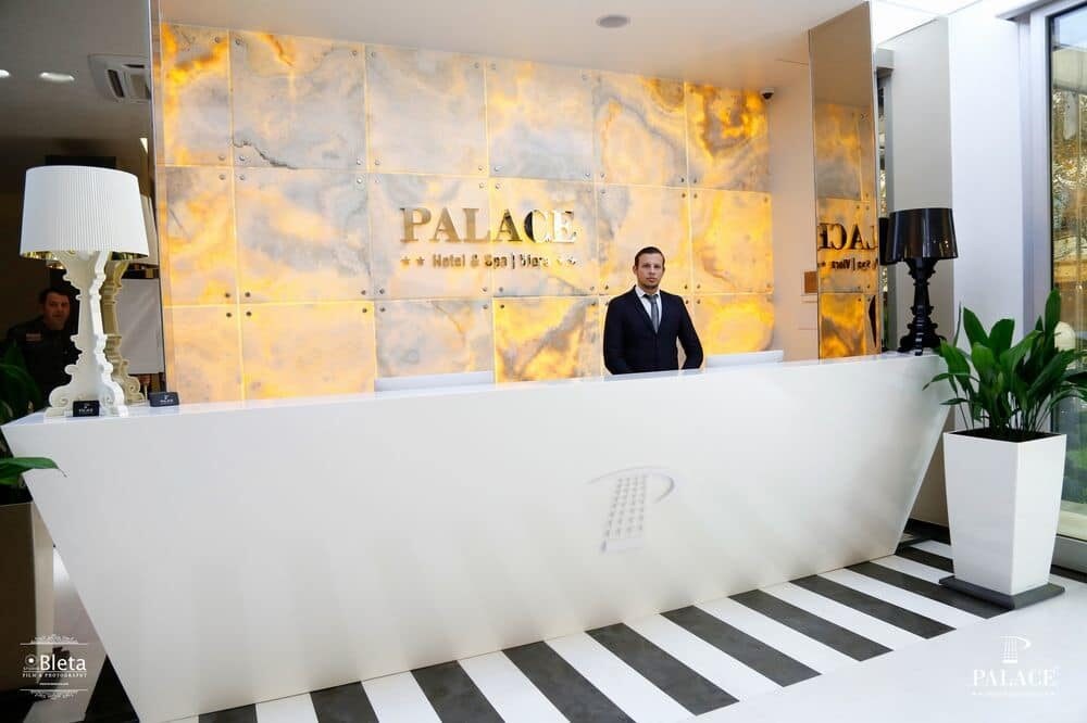 Palace hotel Vlore: Lobby