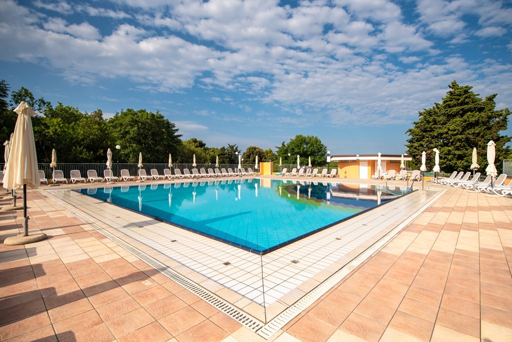 Arena Hotel Holiday: Pool