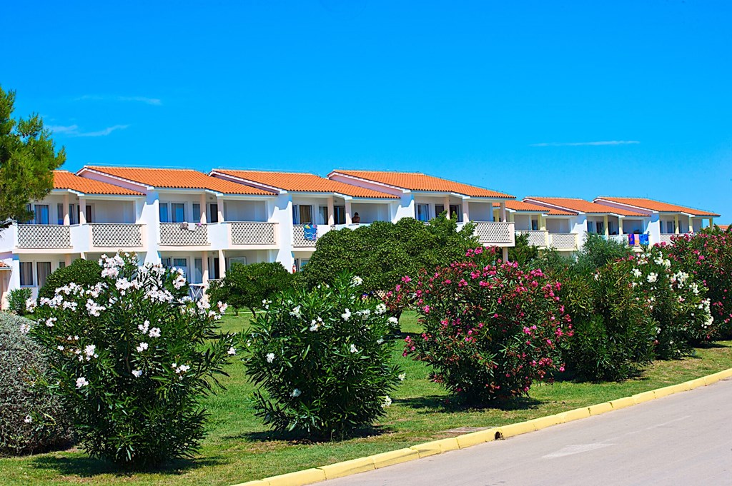 Kazela Apartments: General view