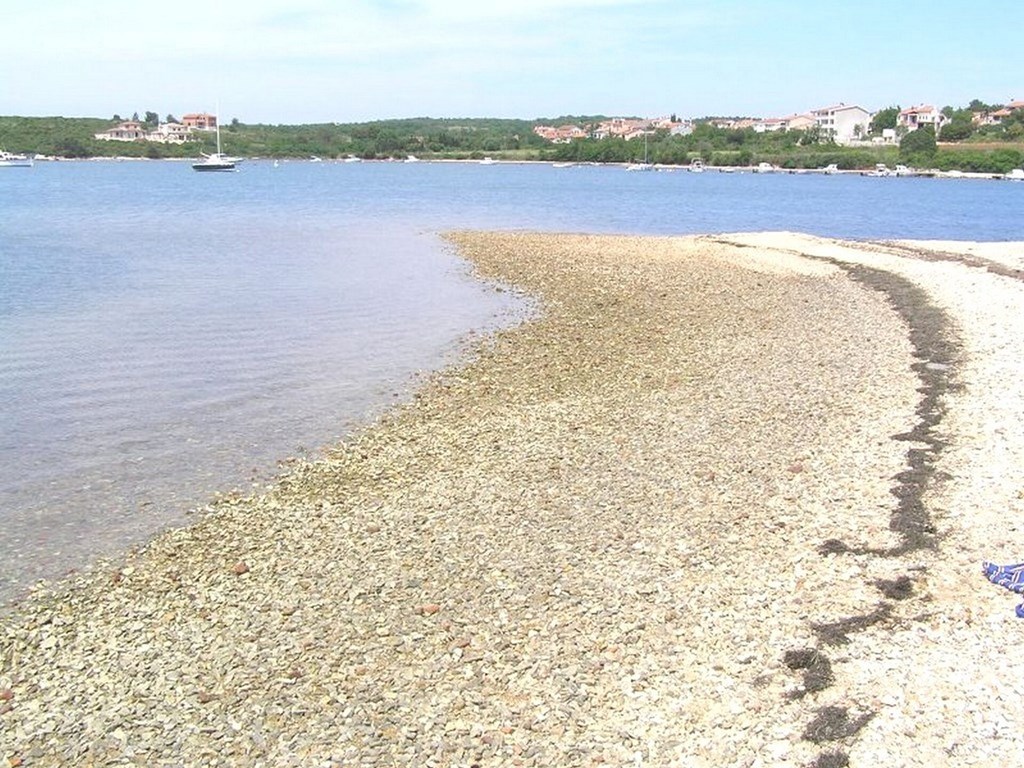 Apartments Snjezana: Beach