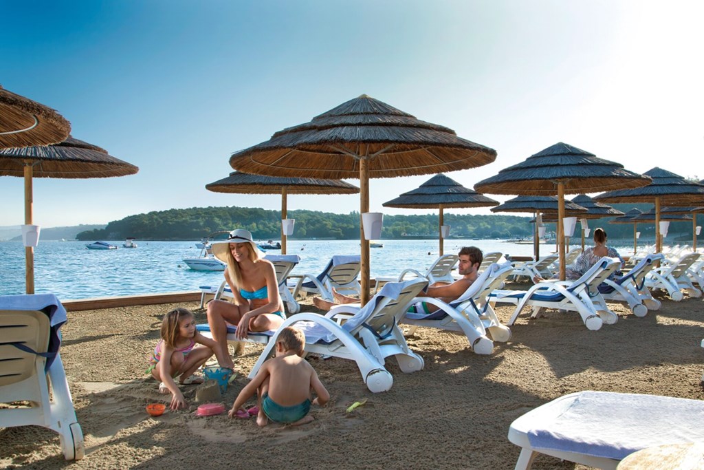 Valamar Tamaris Resort: Beach