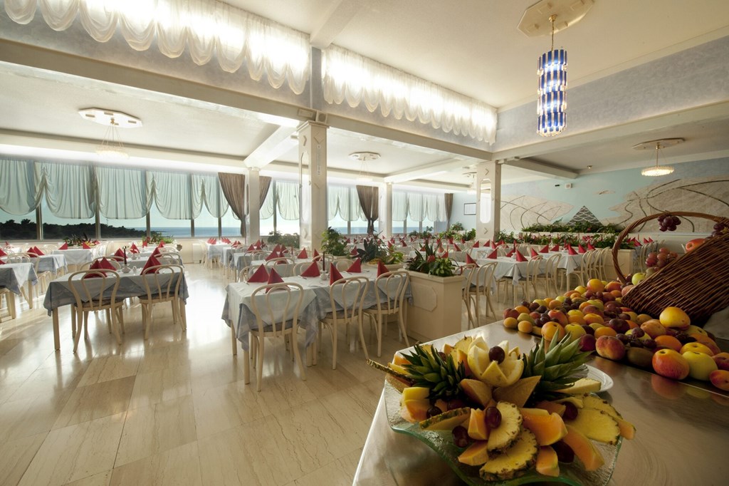 Hotel Istra Plava Laguna: Restaurant