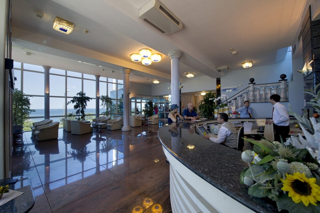 Hotel Gran Vista Plava Laguna: Lobby