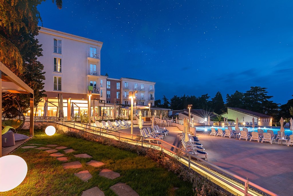 Valamar Pinia Hotel: General view