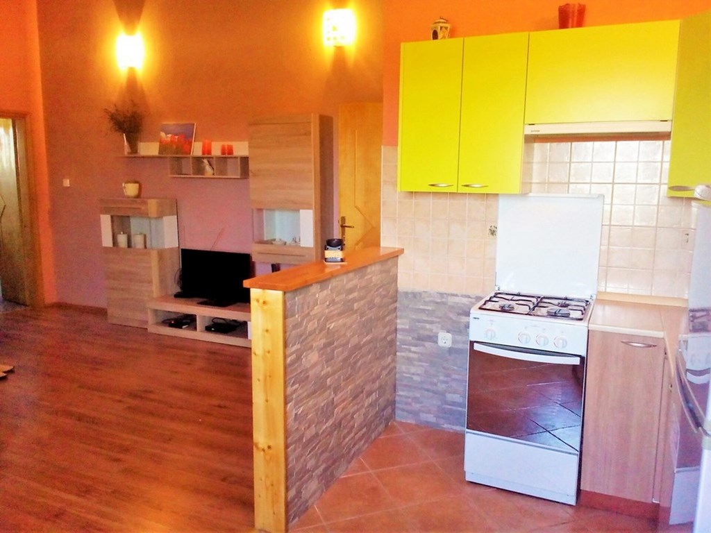 Apartments Anto: Room APARTMENT CAPACITY 2