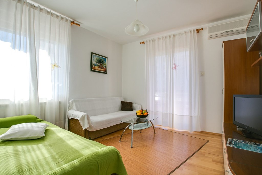 Apartments Petar: Room APARTMENT CAPACITY 4