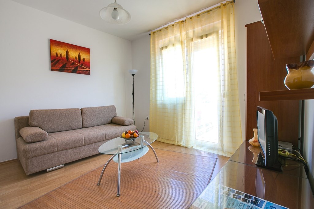 Apartments Petar: Room APARTMENT CAPACITY 5