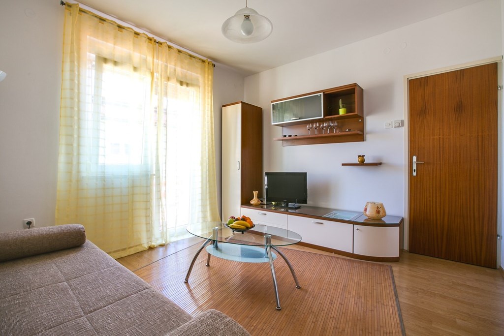 Apartments Petar: Room APARTMENT CAPACITY 5