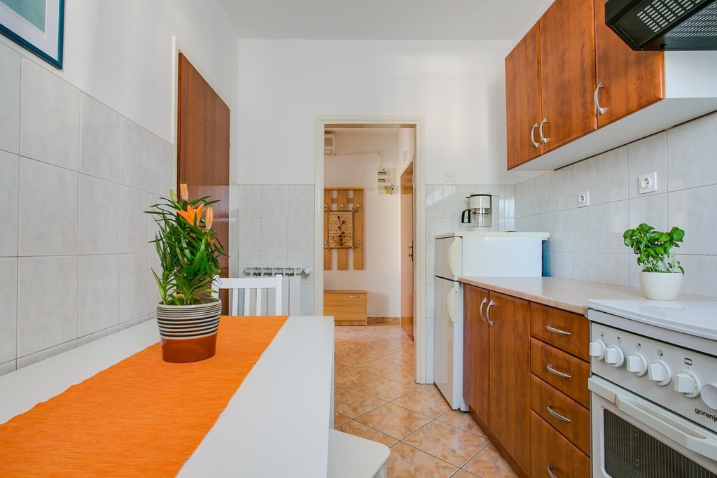 Apartments Petar: Room APARTMENT CAPACITY 5