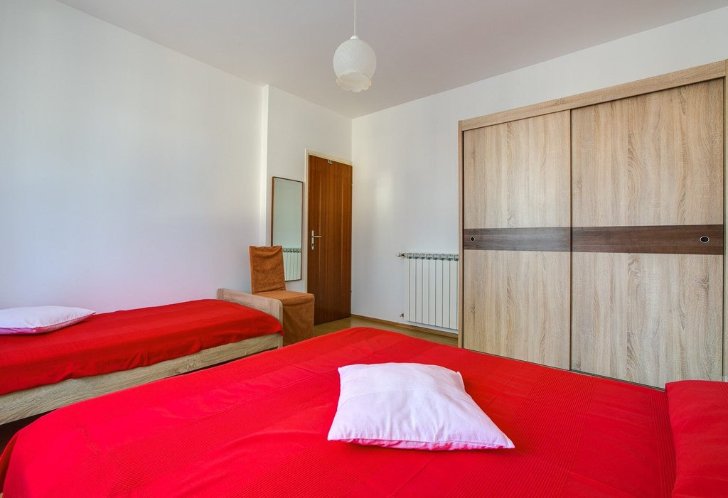 Apartments Petar: Room APARTMENT CAPACITY 5