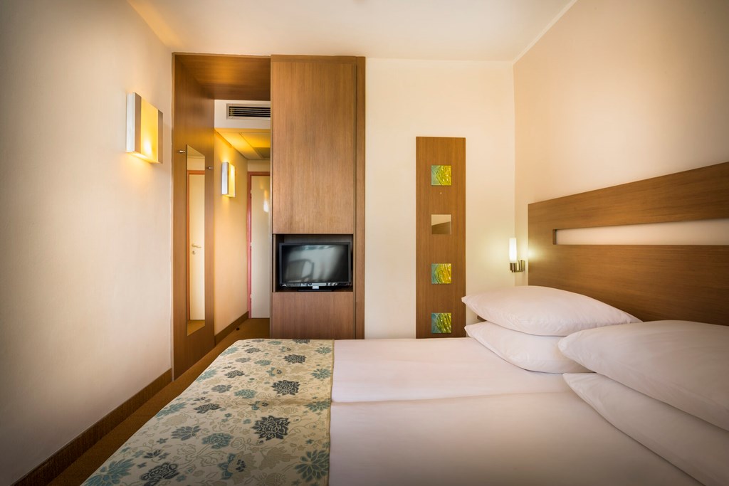 Miramar Sunny Hotel & Residence: Room