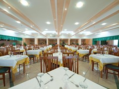 Hotel Hedera: Restaurant - photo 7