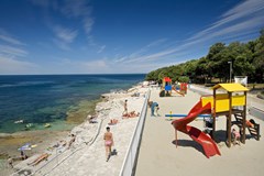 Lanterna Sunny Resort by Valamar: Beach - photo 9