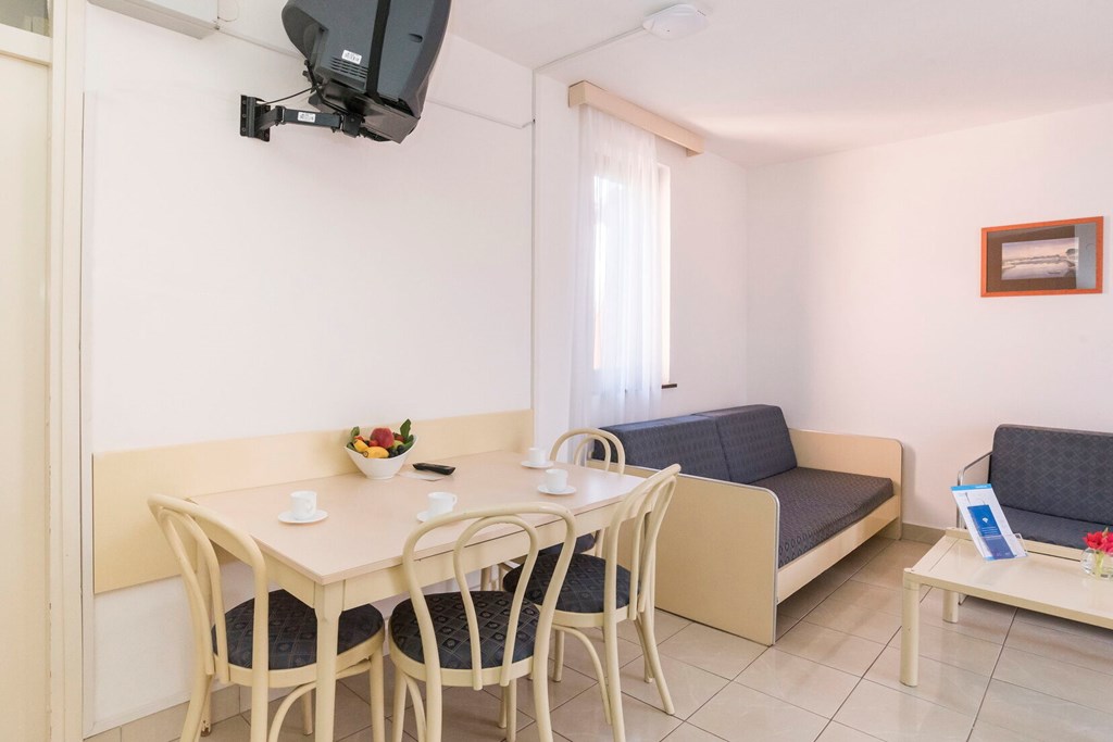 Savudrija Apartments: Room APARTMENT CAPACITY 4