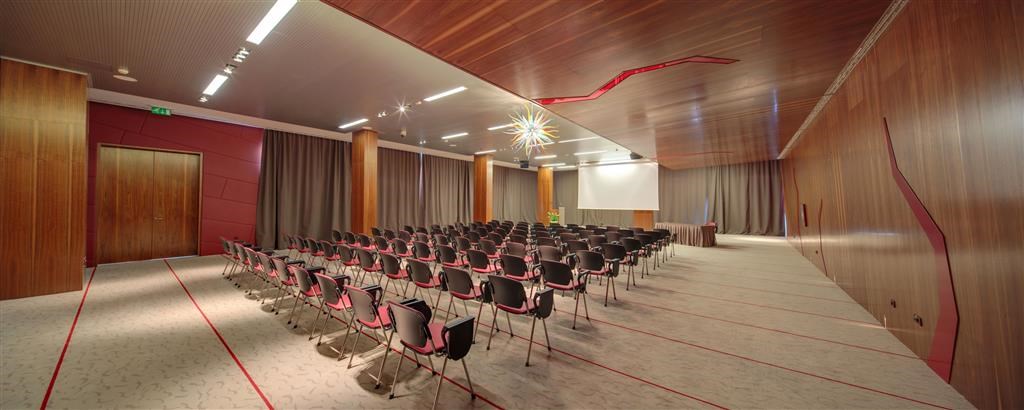 Hotel Melia Coral for Plava Laguna: Conferences