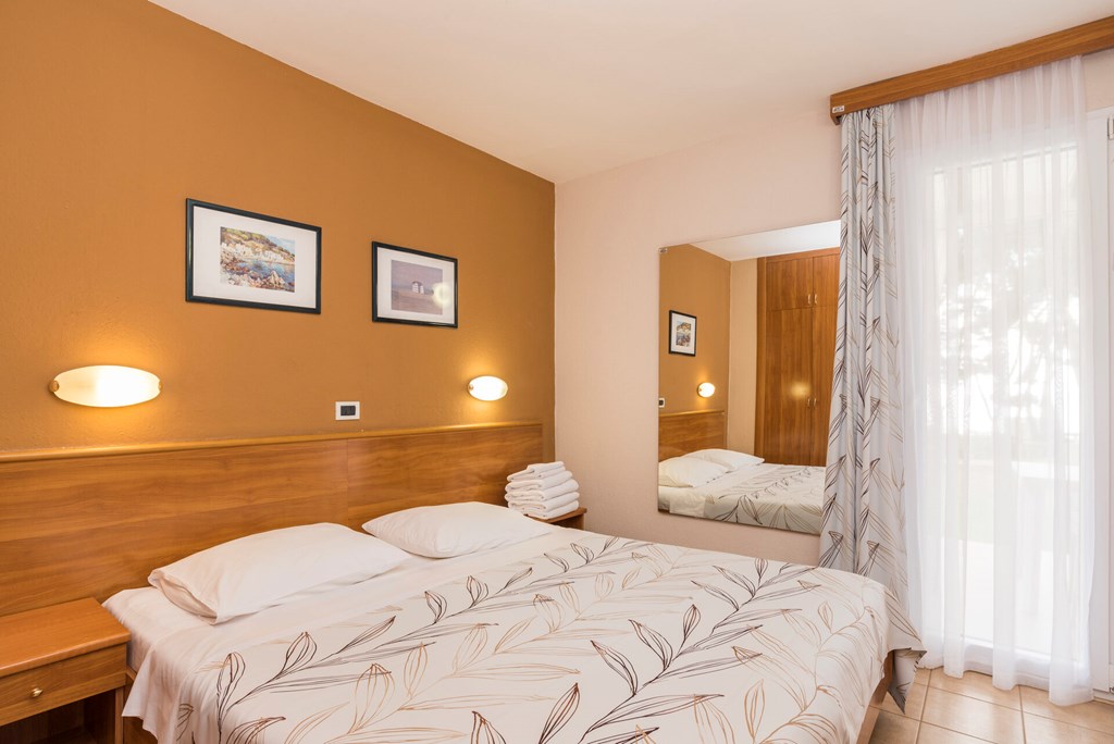 Apartments Sol Stella for Plava Laguna: Room APARTMENT PREMIUM