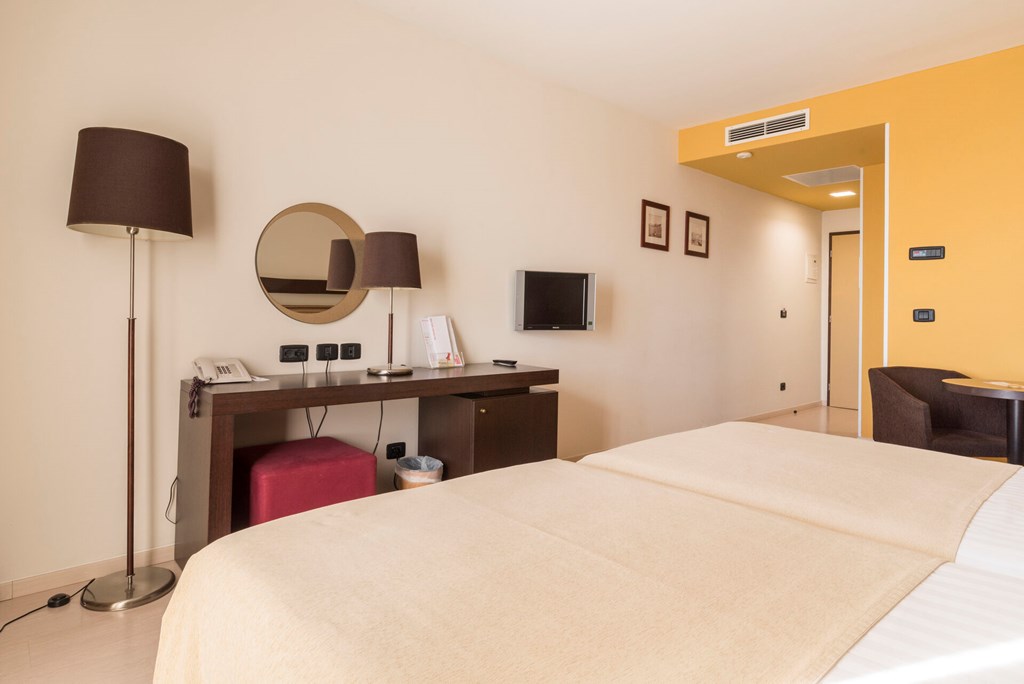 Hotel Sol Garden Istra for Plava Laguna: Room FAMILY ROOM STANDARD