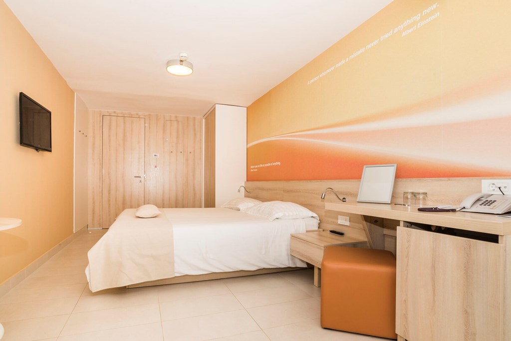 Residence Sol Umag for Plava Laguna: Room DOUBLE CLASSIC WITH BALCONY