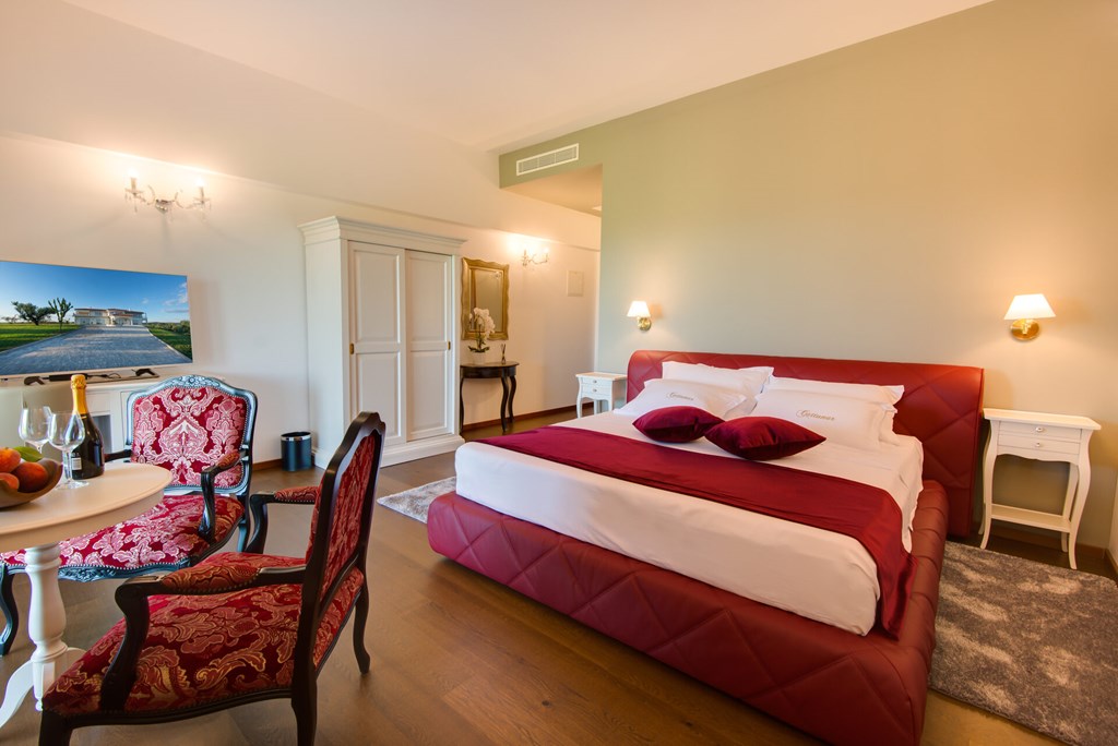 Boutique Hotel Wine Residence Cattunar: Room JUNIOR SUITE WITH TERRACE