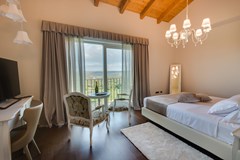 Boutique Hotel Wine Residence Cattunar: Room DOUBLE DELUXE - photo 13