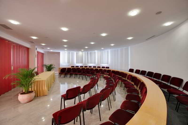 Hotel Pineta: Conferences