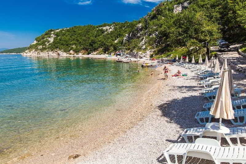 Paviljoni Kacjak: Beach