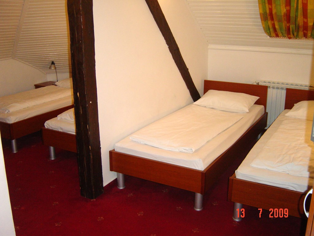 Hotel Risnjak: Room QUADRUPLE STANDARD