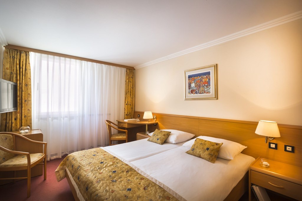 Corinthia Baška Sunny Hotel by Valamar: Room DOUBLE CLASSIC