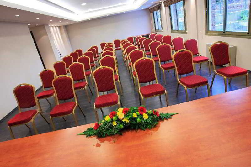 Blue Waves Resort: Conferences