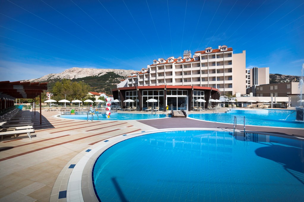 Valamar Atrium Baska Residence: Pool