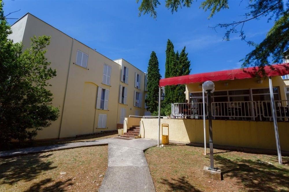 Drazica Hotel, Tamaris Villa and Villa Lovorka: General view