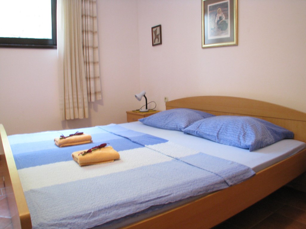 Apartments Pinija: Room APARTMENT CAPACITY 5