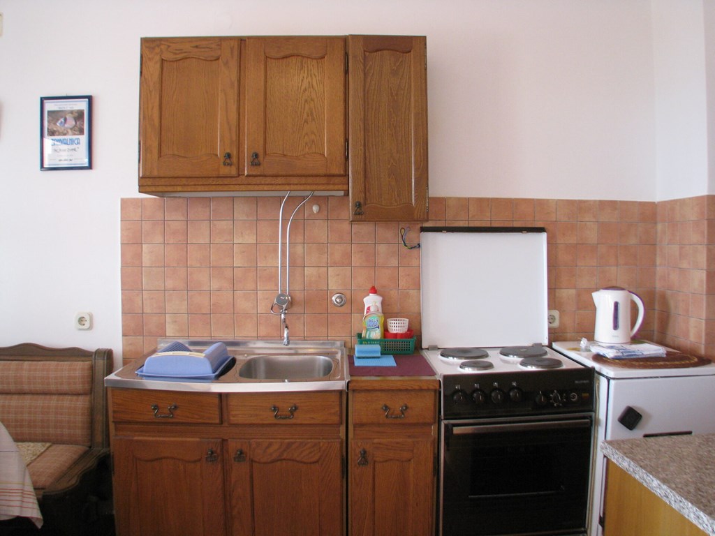 Apartments Pinija: Room APARTMENT CAPACITY 5