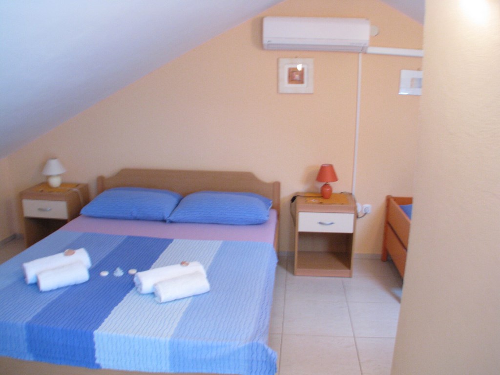 Apartments Pinija: Room APARTMENT CAPACITY 6