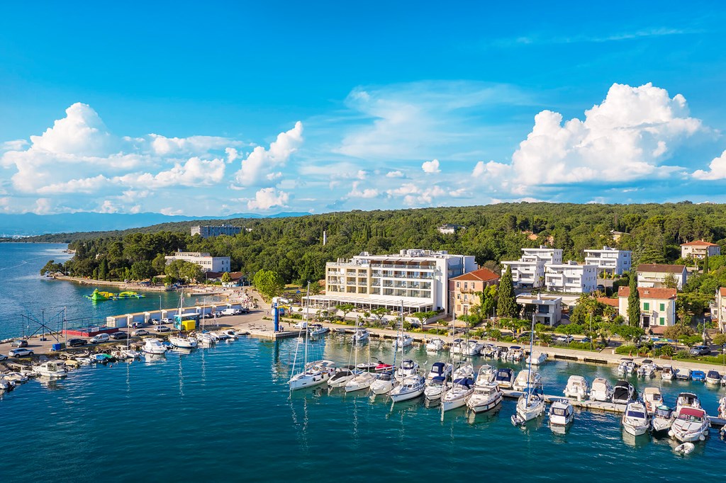 Luxury Hotel Riva: General view