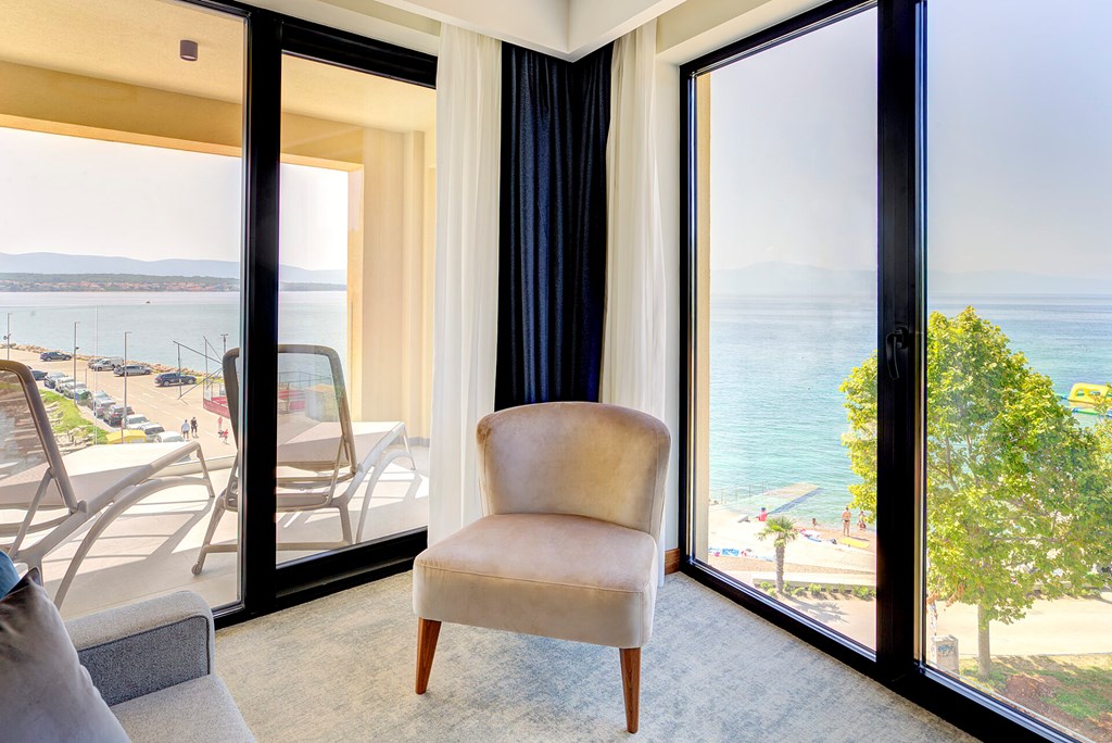 Luxury Hotel Riva: Room JUNIOR SUITE SEA VIEW WITH BALCONY