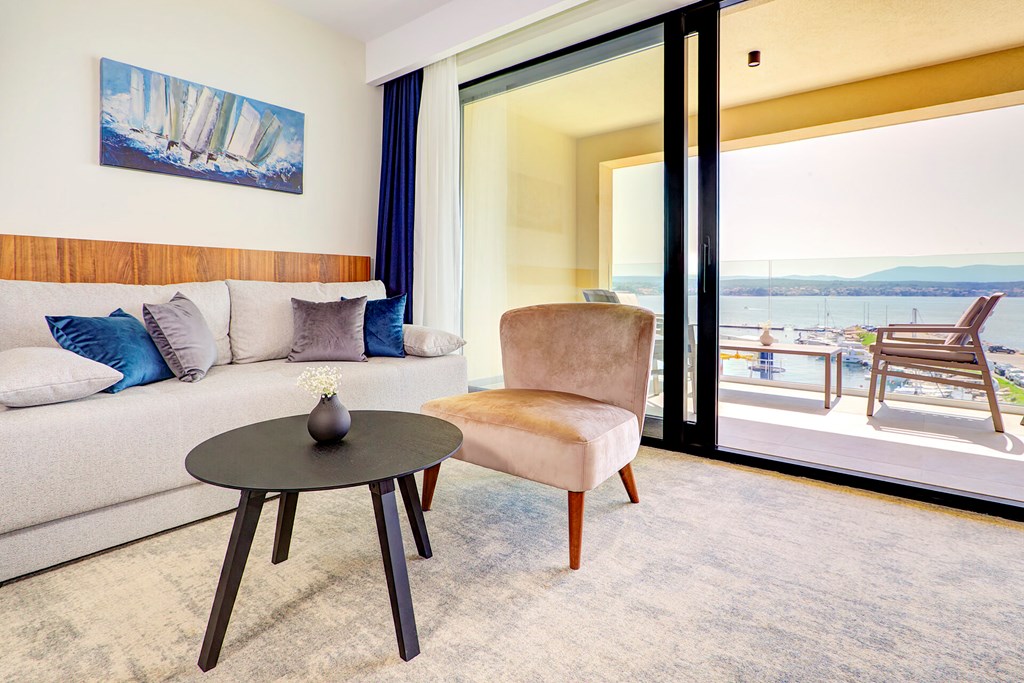 Luxury Hotel Riva: Room JUNIOR SUITE SEA VIEW WITH BALCONY