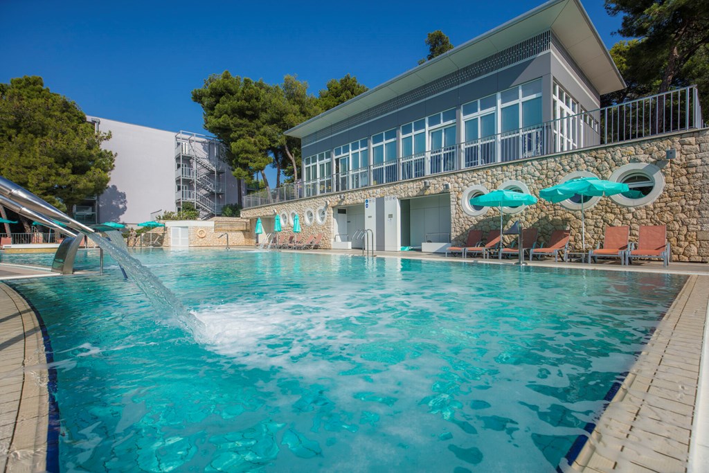 Family Hotel Vespera: Pool