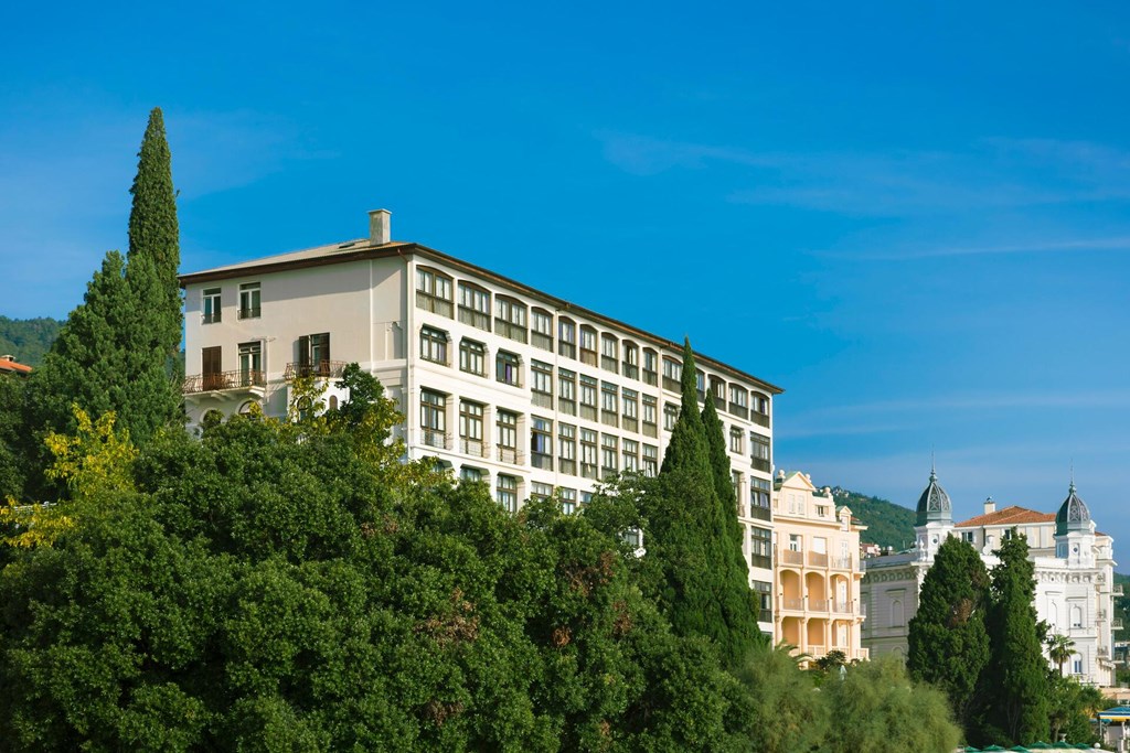 Remisens Hotel Kristal: General view