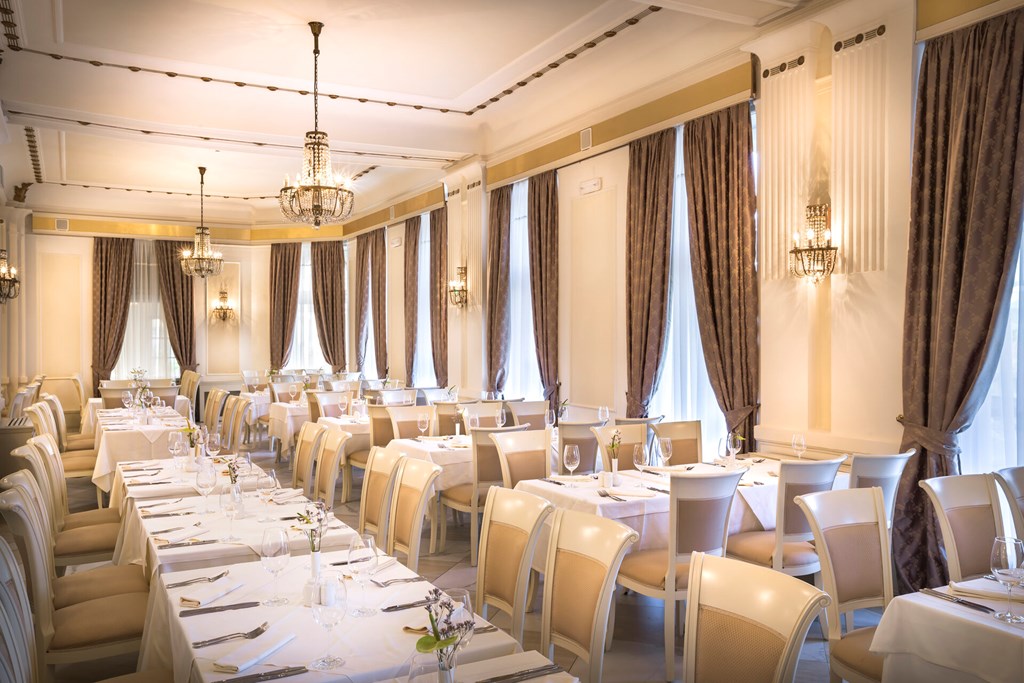 Remisens Premium Grand Hotel Palace: Restaurant