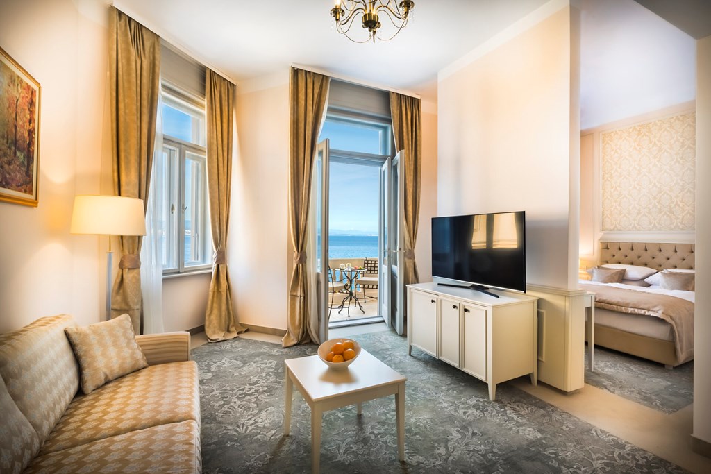 Remisens Premium Grand Hotel Palace: Room JUNIOR SUITE STANDARD