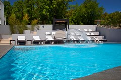 Hotel Villa Kapetanovic: Pool - photo 9