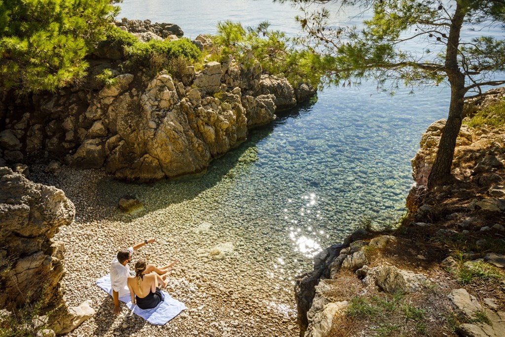 Valamar Collection Imperial Hotel: Beach