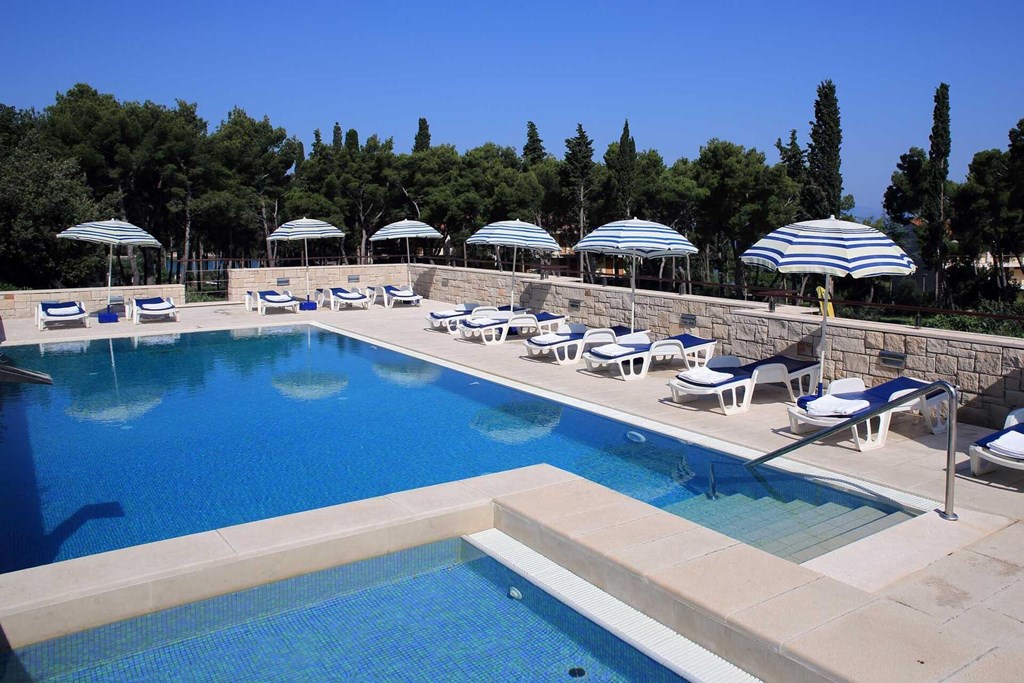 ​Bluesun tourist resort Velaris: Pool