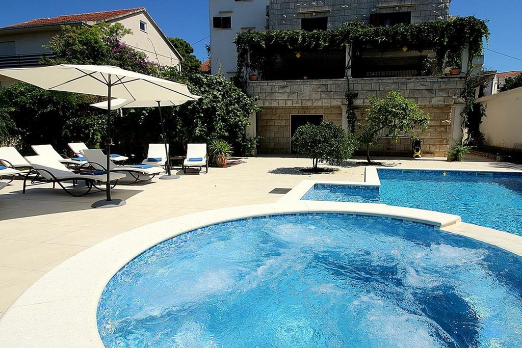 Villa Renipol - Adults Only: Pool