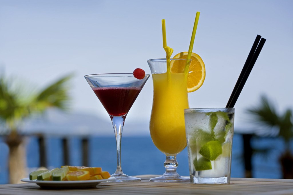 Arkada Sunny Hotel by Valamar: Bar